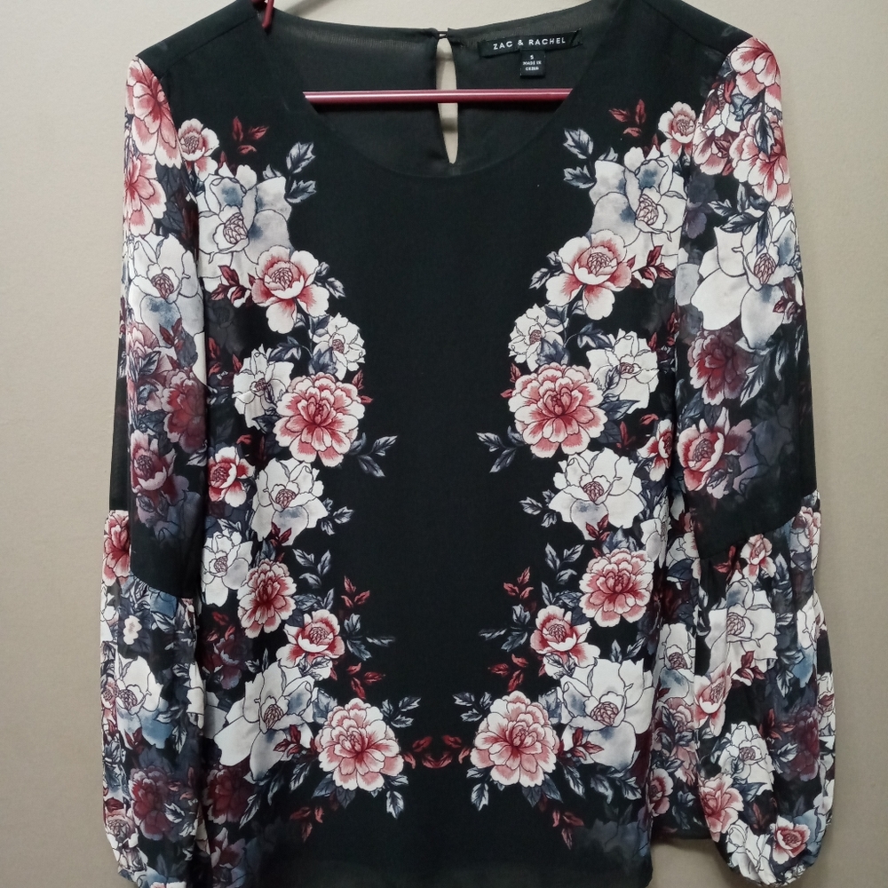 Zac & Rachel Size S Sheer Flowered Top
